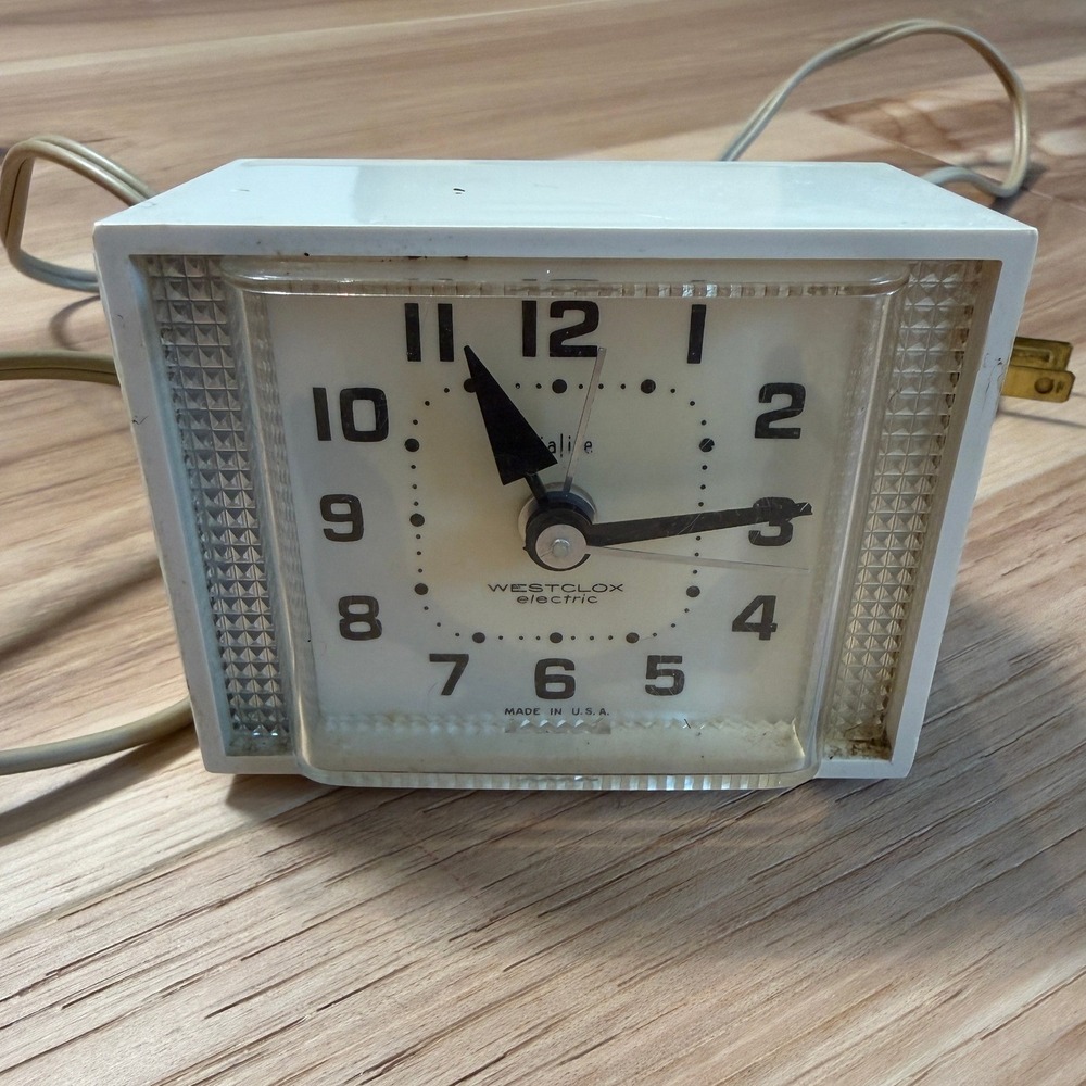 Westclox Minikin Alarm Clock 70s Vintage S32-B White Electric MCM Tested, Works